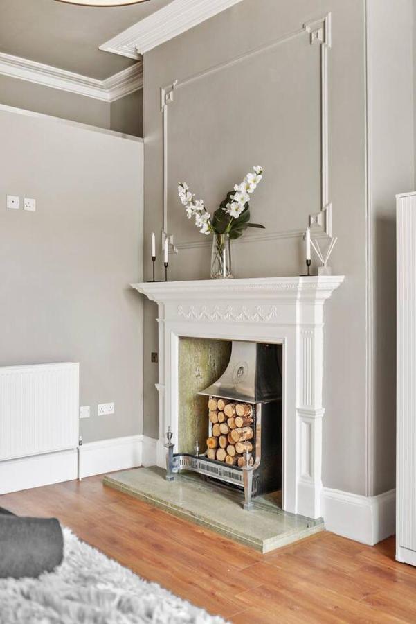 Lovely Central Wakefield Apartment - Parking Extérieur photo