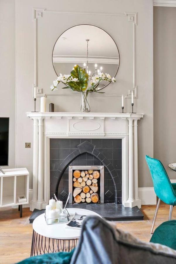Lovely Central Wakefield Apartment - Parking Extérieur photo